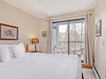 River Mountain Lodge 1 Bedroom Condo Master Suite with Queen or King Bed